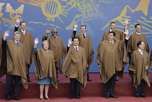 最炫民族風(fēng)：APEC晚宴上的領(lǐng)導(dǎo)人服裝大盤點(diǎn)