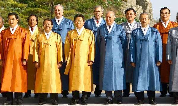 最炫民族風(fēng)：APEC晚宴上的領(lǐng)導(dǎo)人服裝大盤點(diǎn)